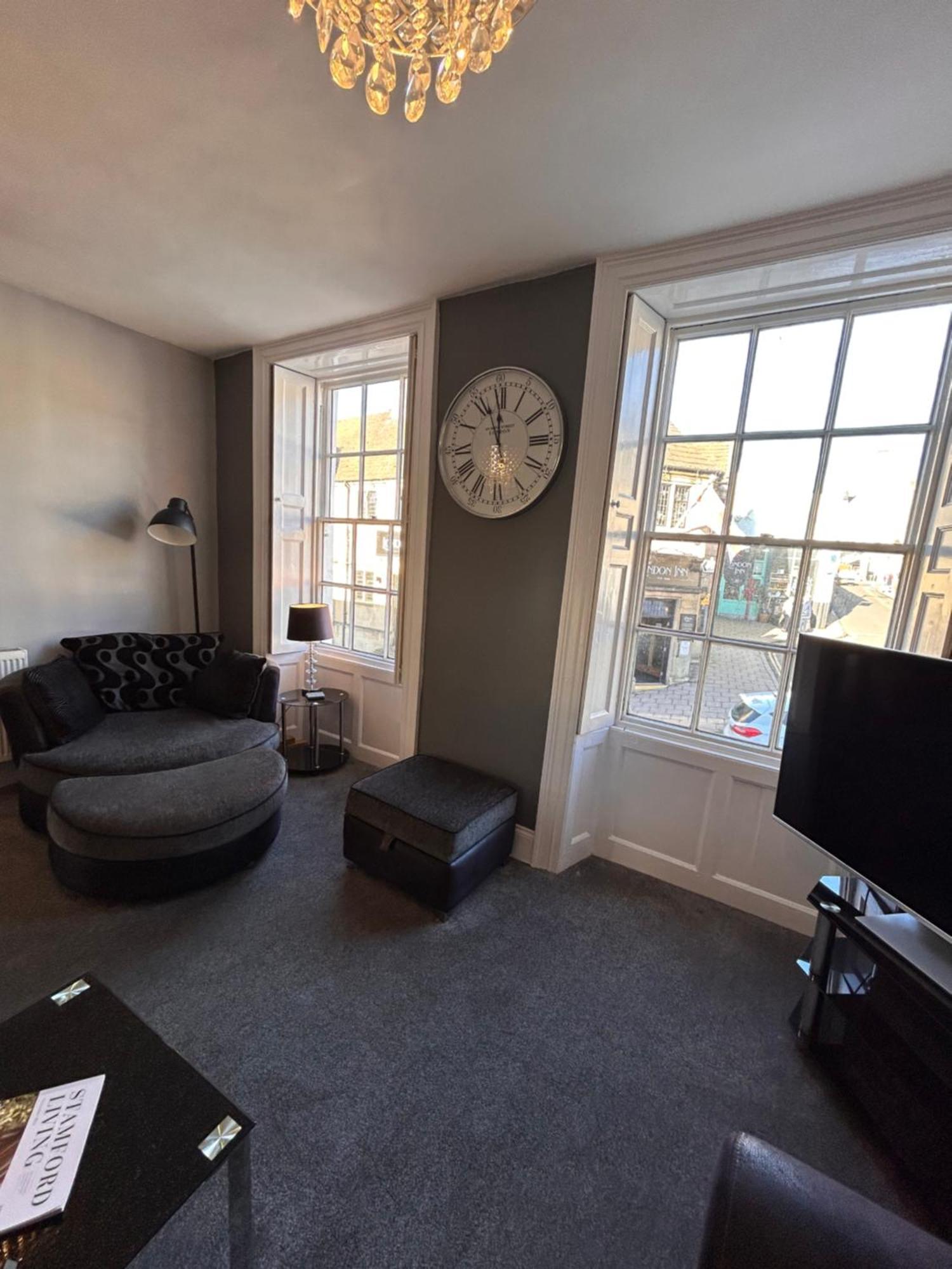 No1 Townhouse - Luxury Spacious 2 Bedroom Townhouse, Central Location Stamford Extérieur photo